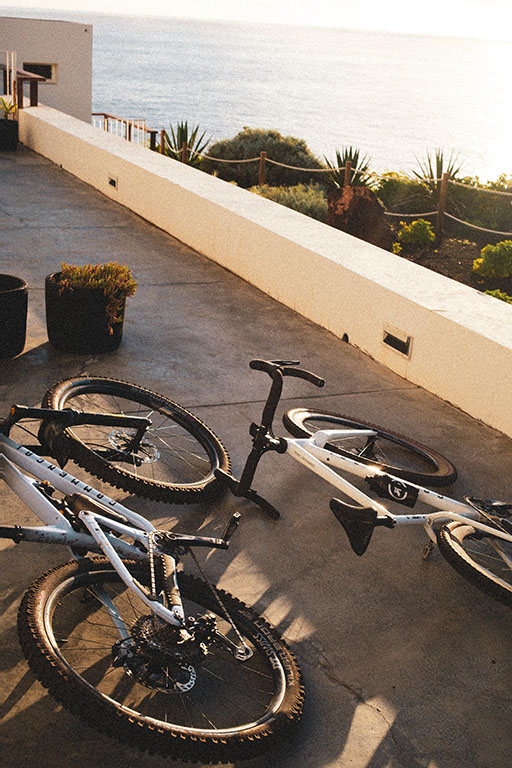 Hotel Faro de Punta Cumplida tenerife bike view