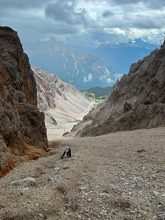 way up trail route sunset bivacco buffa di perrero via ivano dibona dolomites italy sunrise hike shelter