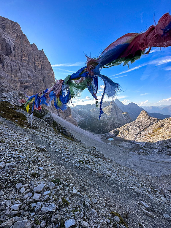 trail route itinerary hike rifugio carducci from Moos dolomites italy