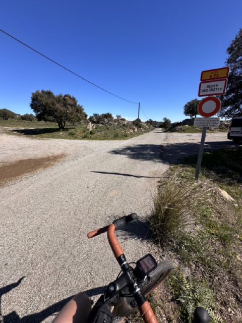 Route des Crêtes Bormes LEs Mimosas bikepacking gravel